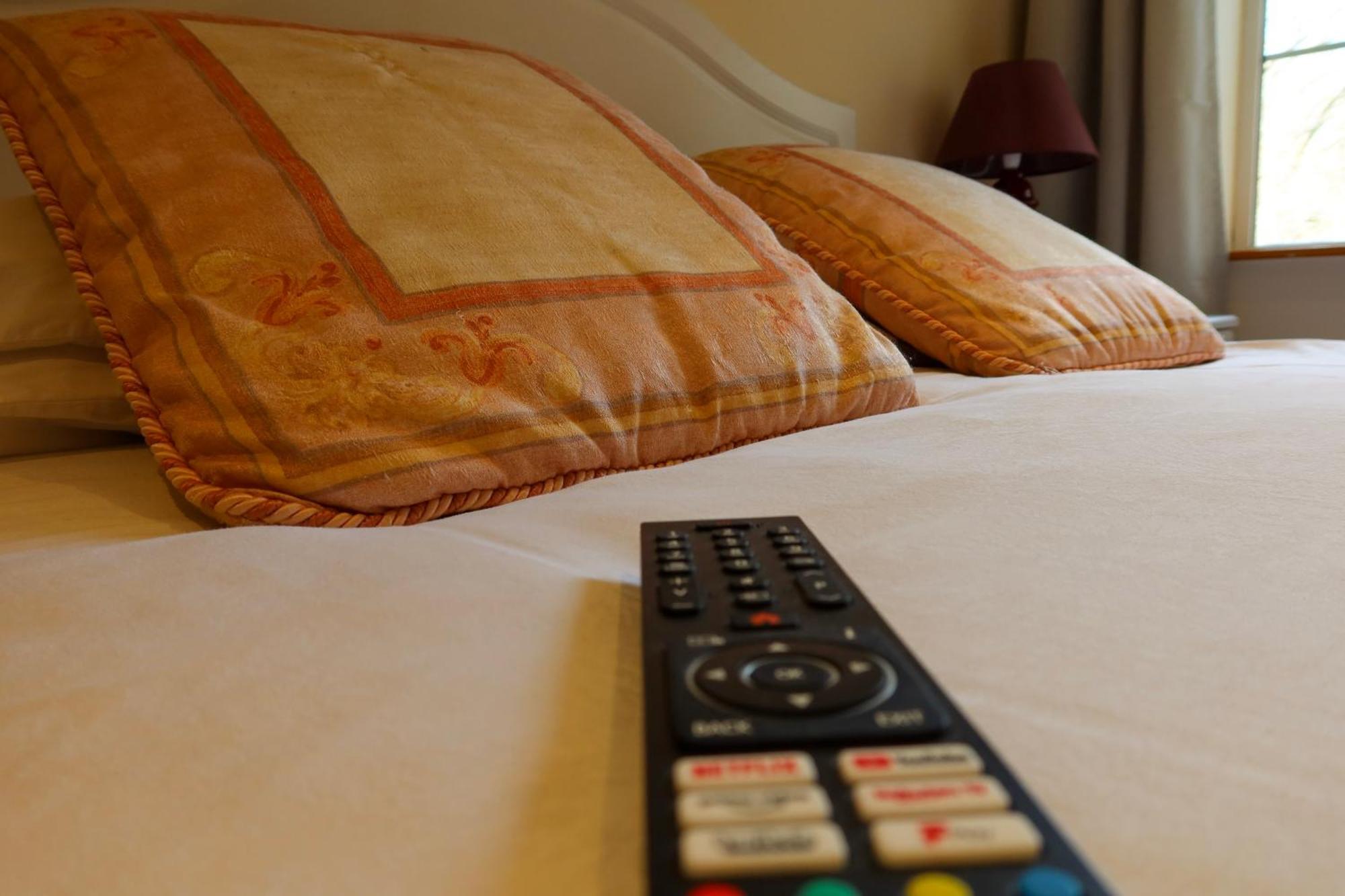 Woodville Lodge Guesthouse Килларни Экстерьер фото